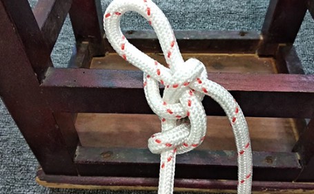 保障生命安全，重視應(yīng)急逃生繩的使用