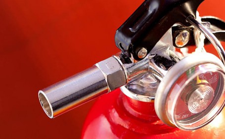 如何判斷滅火器是否翻新？