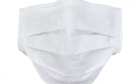 注意，夏日里白色口罩易引發(fā)皮膚問(wèn)題