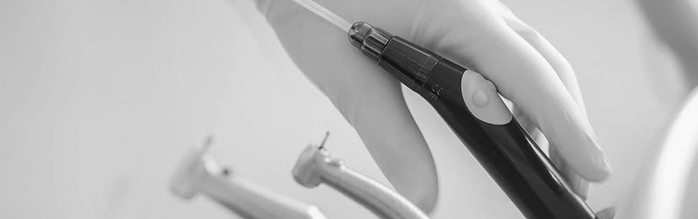 乳膠防護手套：選擇與正確使用