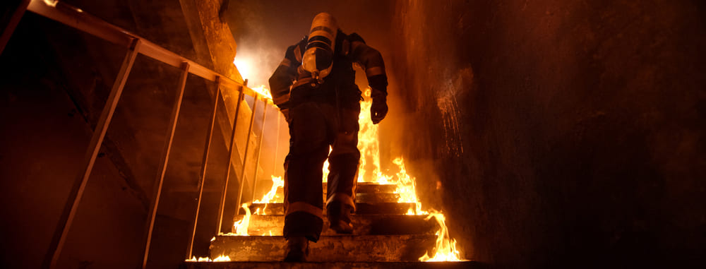安全從阻燃防護服開始