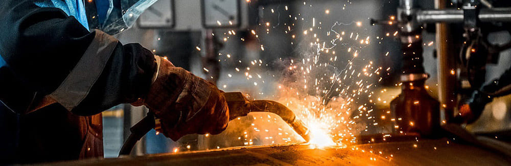 如何選擇適合的焊接眼鏡？