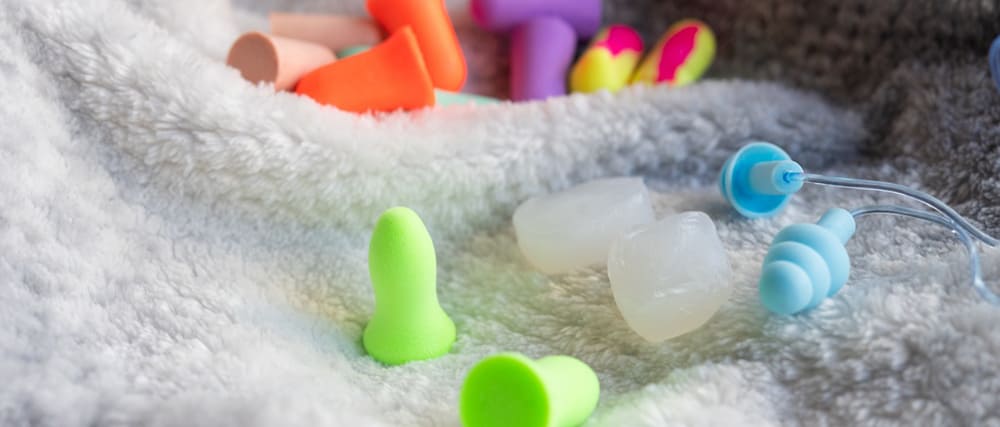 選擇舒適的耳塞材質(zhì)，享受愉悅的聽(tīng)覺(jué)體驗(yàn)