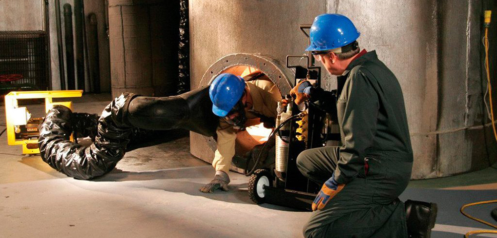 面對缺氧環(huán)境時，我們應(yīng)如何做好個人防護