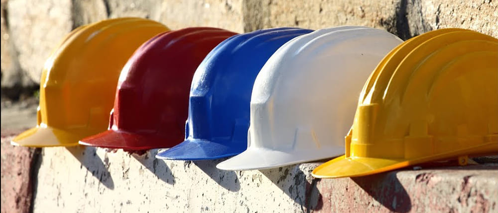 如何挑選適合自己崗位的安全帽？揭秘功能與顏色選擇的關(guān)鍵！