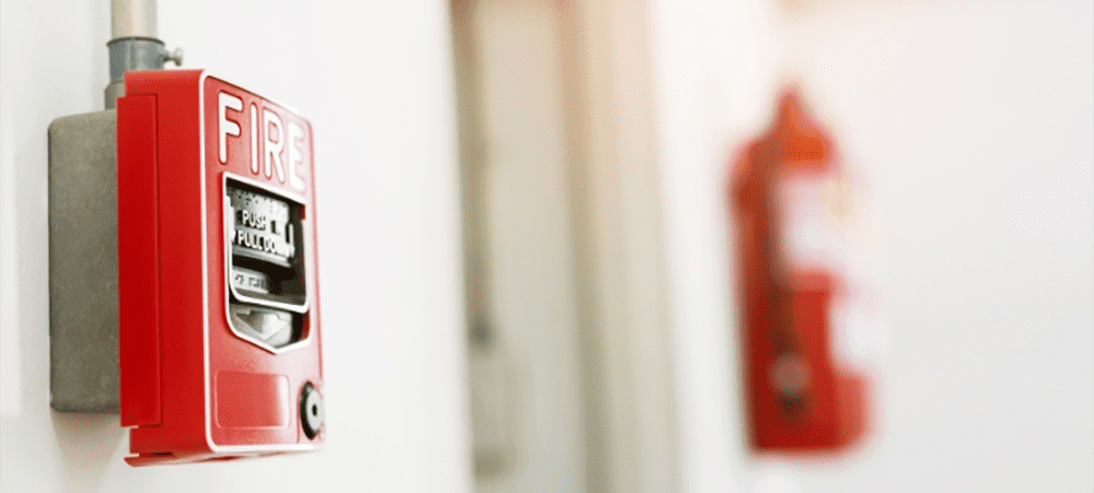 校園里，如何做好消防安全風(fēng)險自查工作？