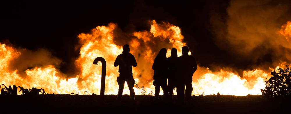 如何正確撲救汽油起火事故：實用技巧與安全須知